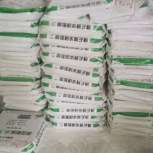 外墻膩?zhàn)臃? /></a>
      </dt> 
      <dd>
       <b><a href=